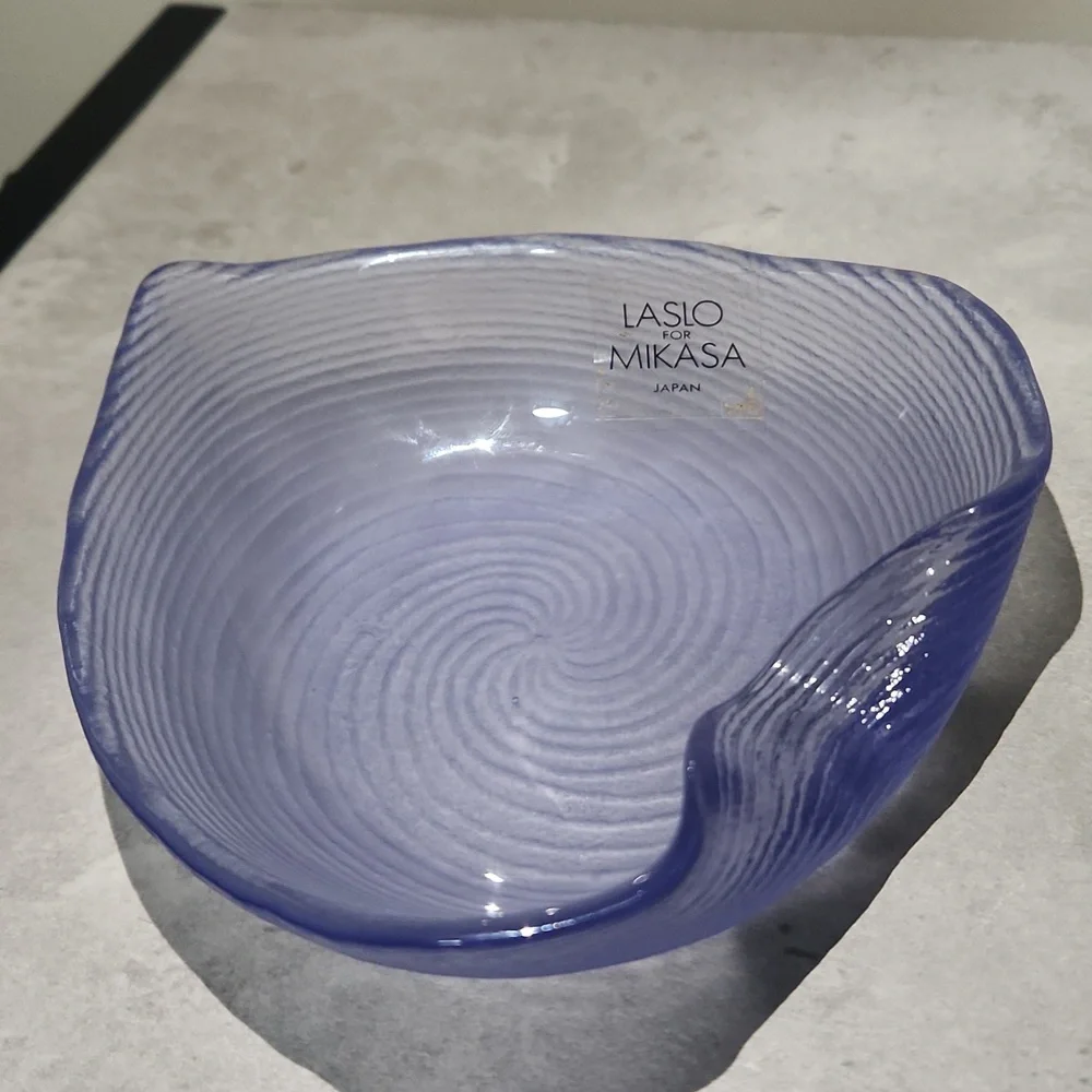 Vintage Laslo For Mikasa Japan Bluish Glass Dish Swirl Ridged Frosted Exterior